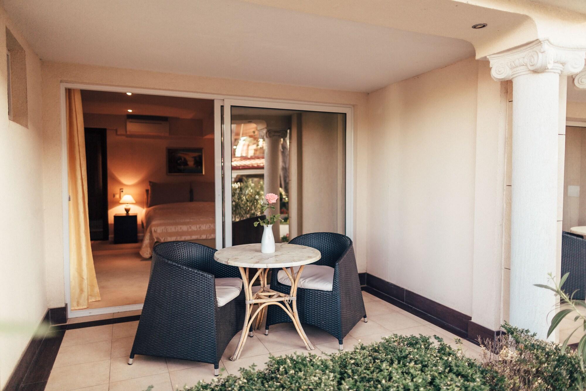 Vox Maris Grand Resort (Adults Only) コスティネシュティ エクステリア 写真